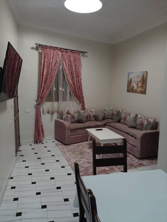 Ground Floor 2 Bedroom Apartment - City Centre Location - Optic Fibre Wifi Tanger Eksteriør bilde
