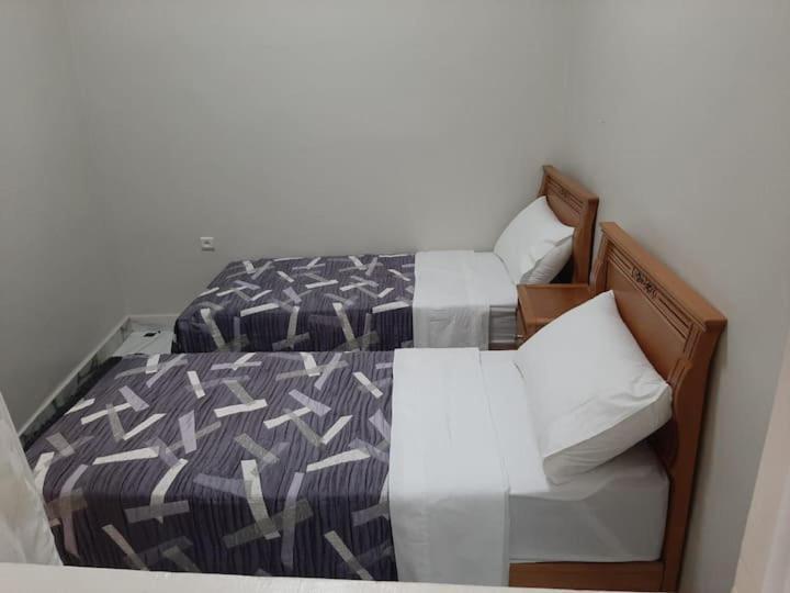 Ground Floor 2 Bedroom Apartment - City Centre Location - Optic Fibre Wifi Tanger Eksteriør bilde